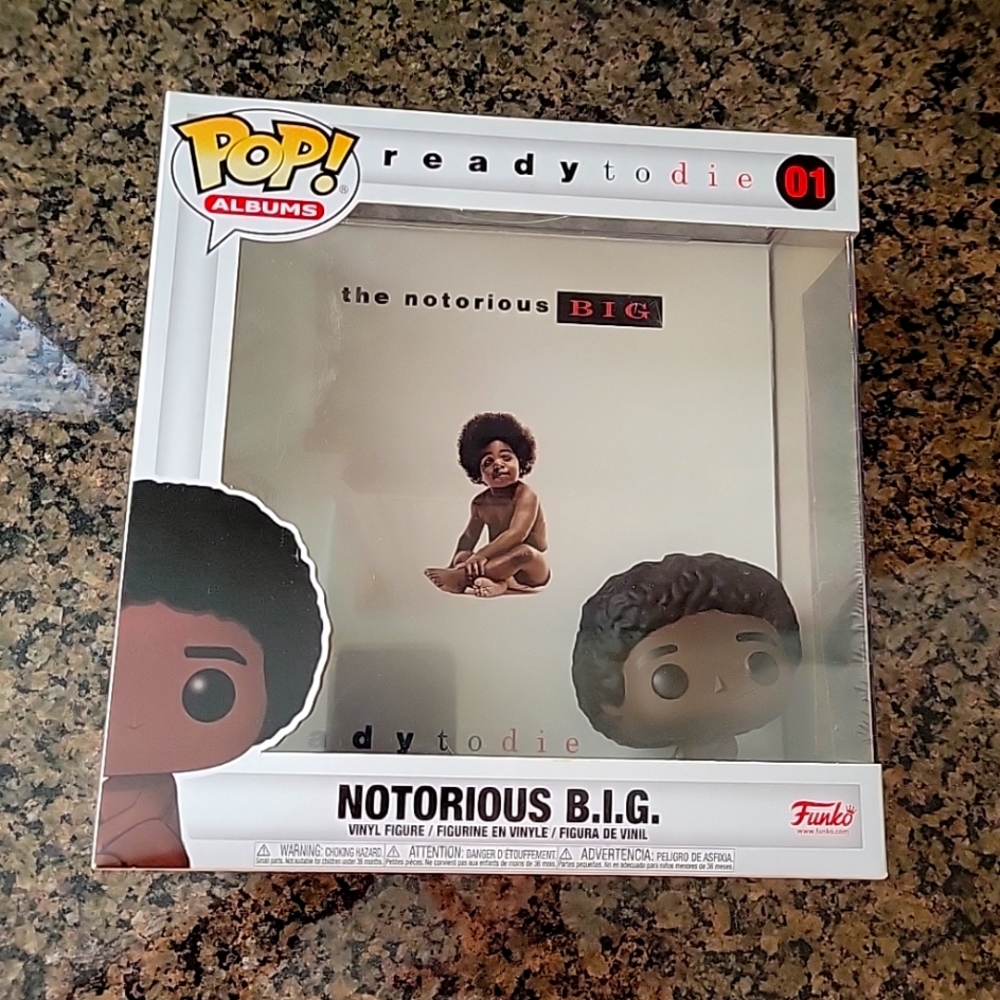 Funko Pop! Notorious B.I.G. vinyl figurine & Album Cover with Case
